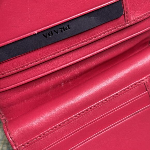 Prada Vitello Move Compact Wallet - Picture 5 of 16